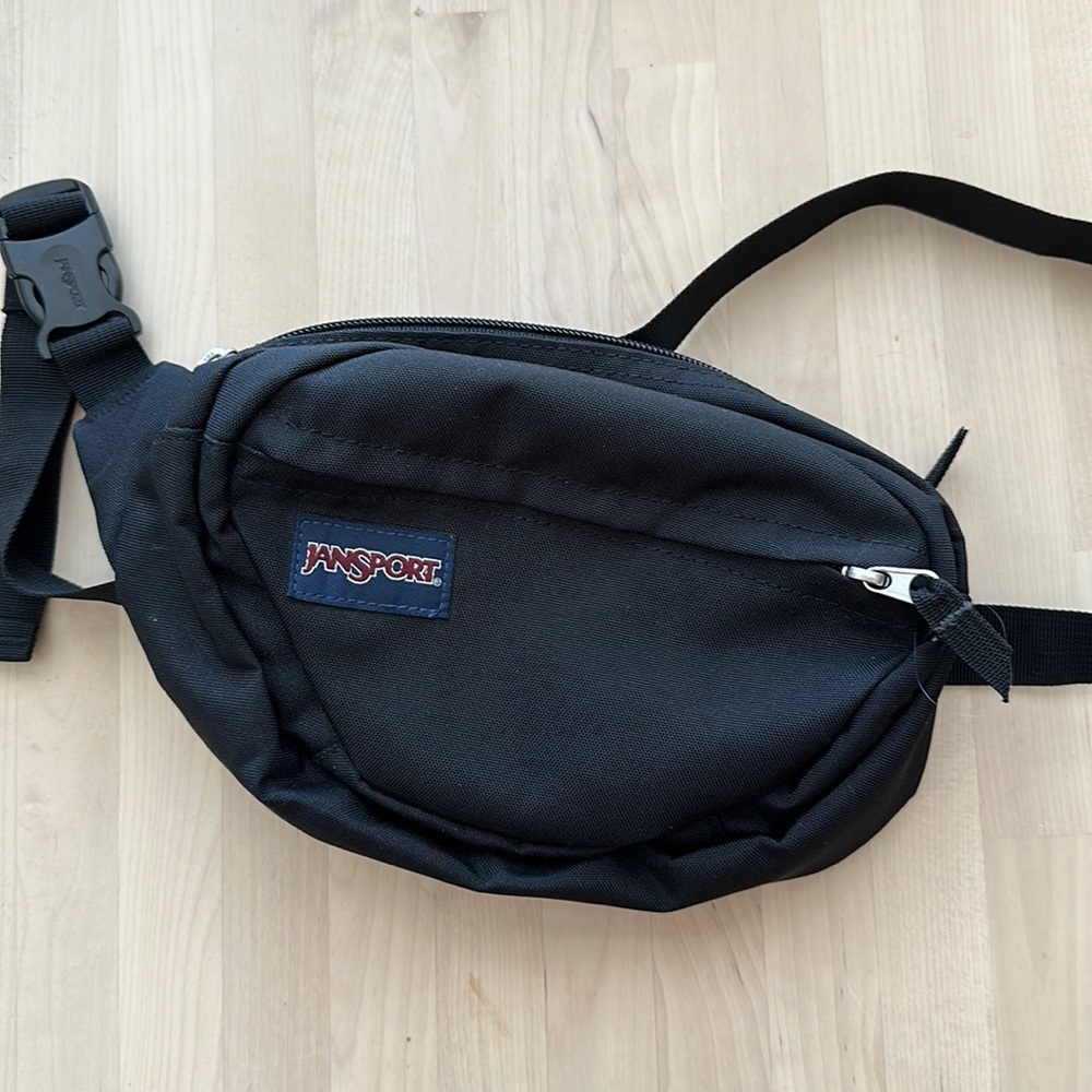 NWOT black Jansport Fanny Pack